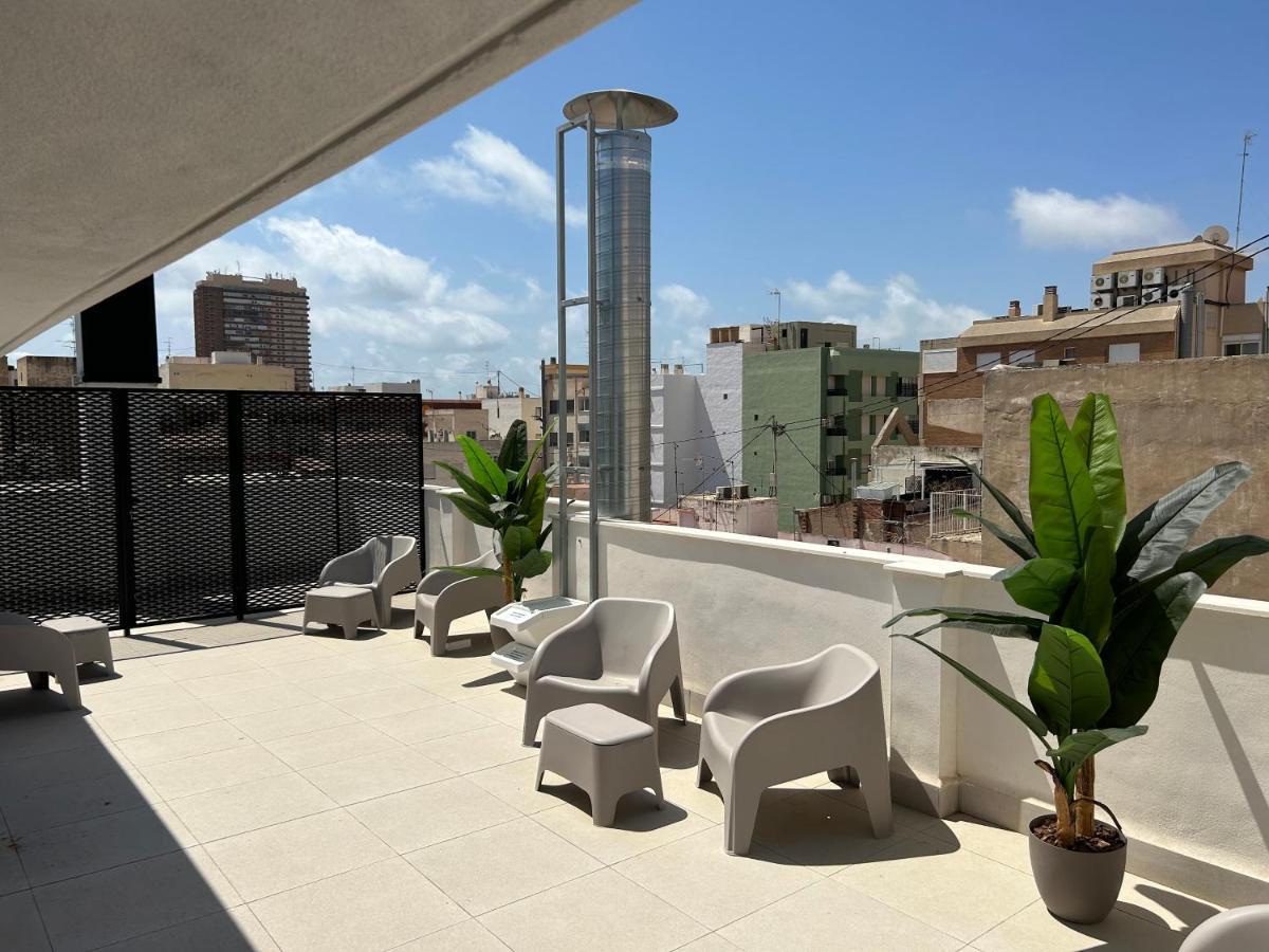 Apartamentos Breton 17 Suite Con Terraza Alicante Eksteriør billede