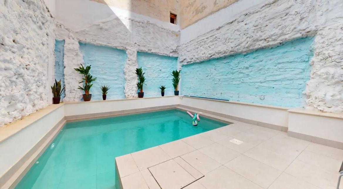 Apartamentos Breton 17 Suite Con Terraza Alicante Eksteriør billede